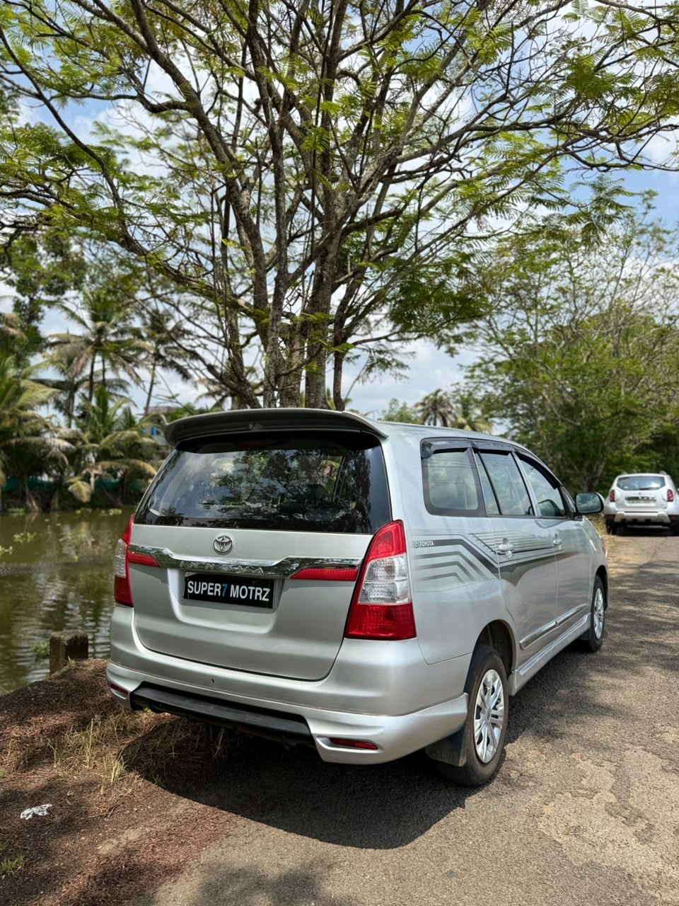 2009 Toyota Innova G (4/10)