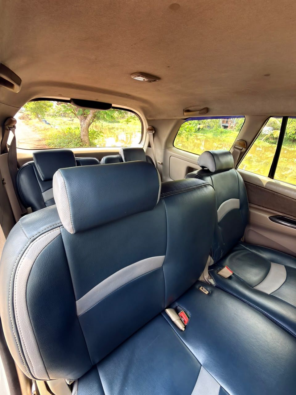 2009 Toyota Innova G (8/10)