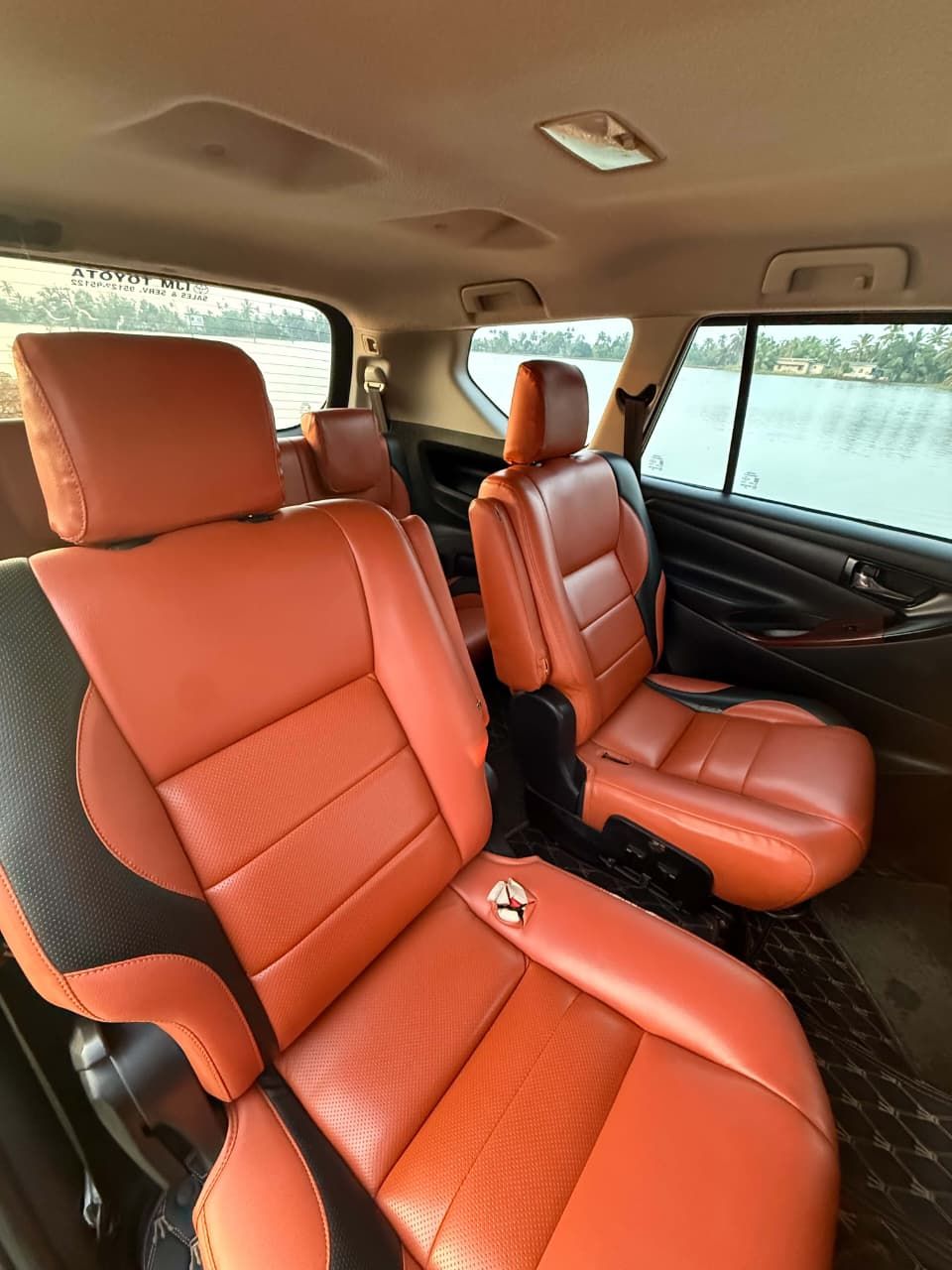 2016 Toyota Crysta G (10/10)